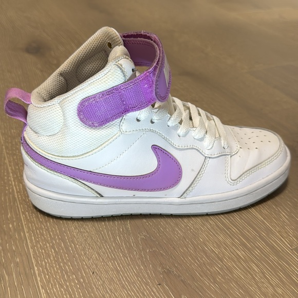 Nike Air Force Kids Sneakers size 4.5 - Picture 2 of 9